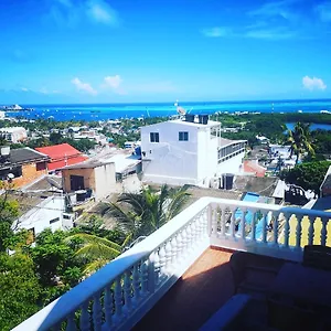 Turisticos Agua Luna San Andres (San Andres and Providencia Islands)