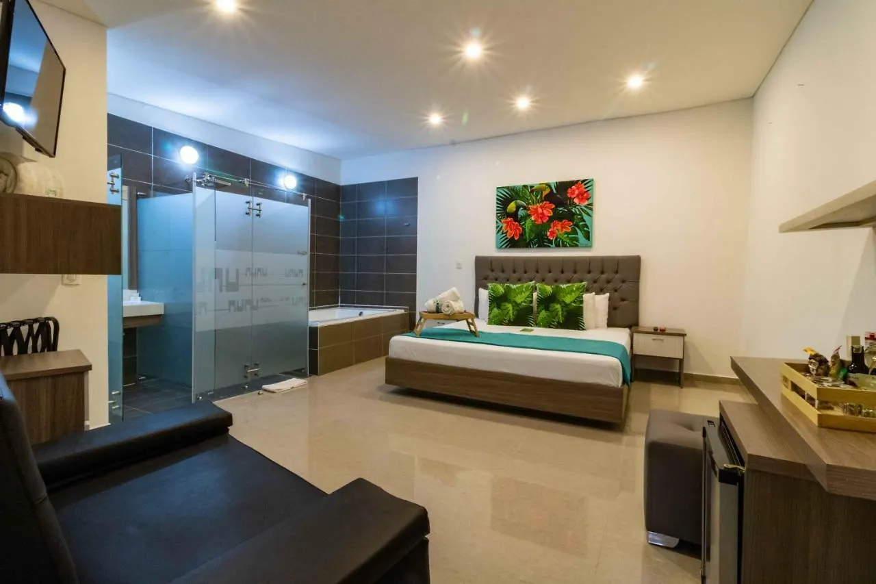 Lleras Green Hotel Medellin 2*,  Colombia